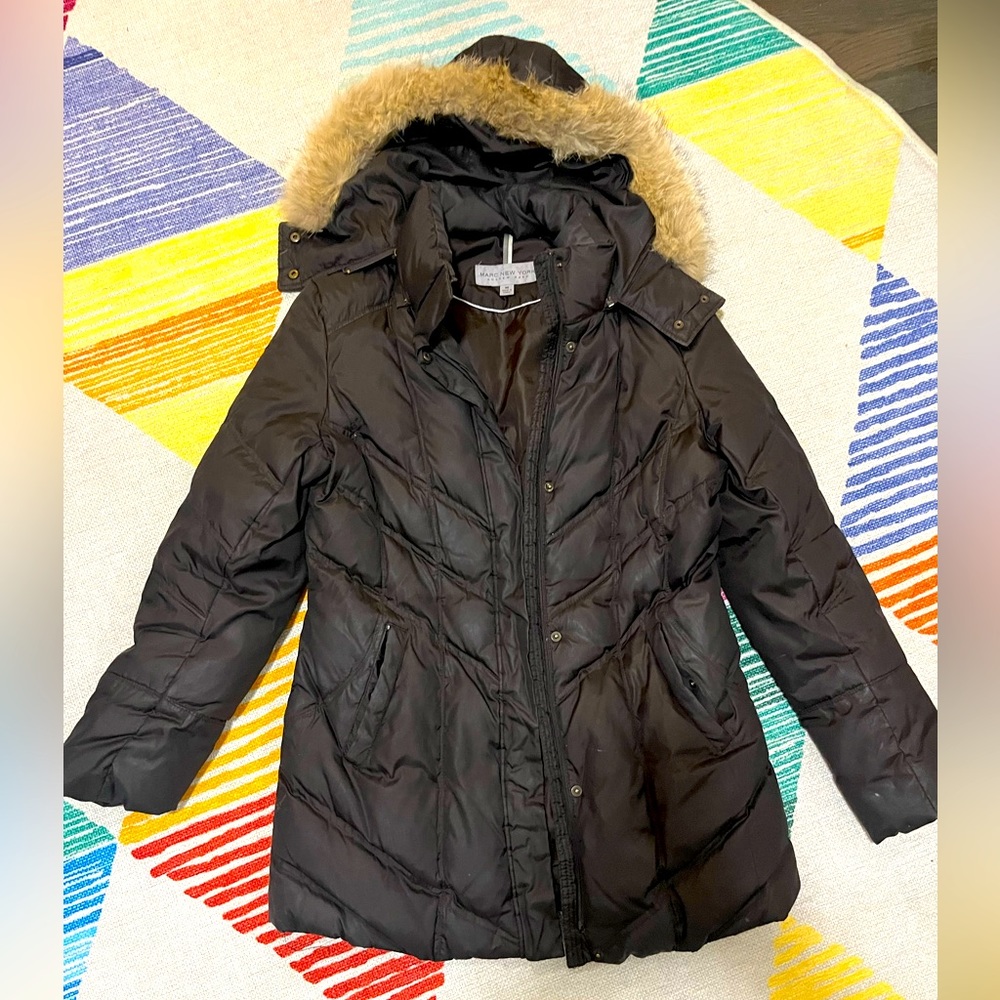 Parka brown; mid length winter puff jacket in chocolate brown, fur hood trim.
